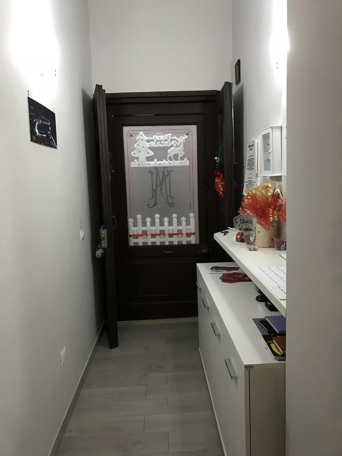那不勒斯Famigi住宿加早餐旅馆 外观 照片